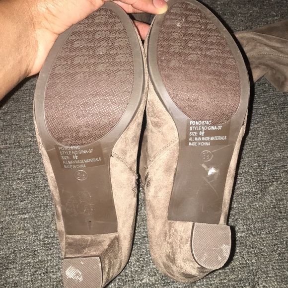 Knee High Heel Boots - Picture 3 of 4